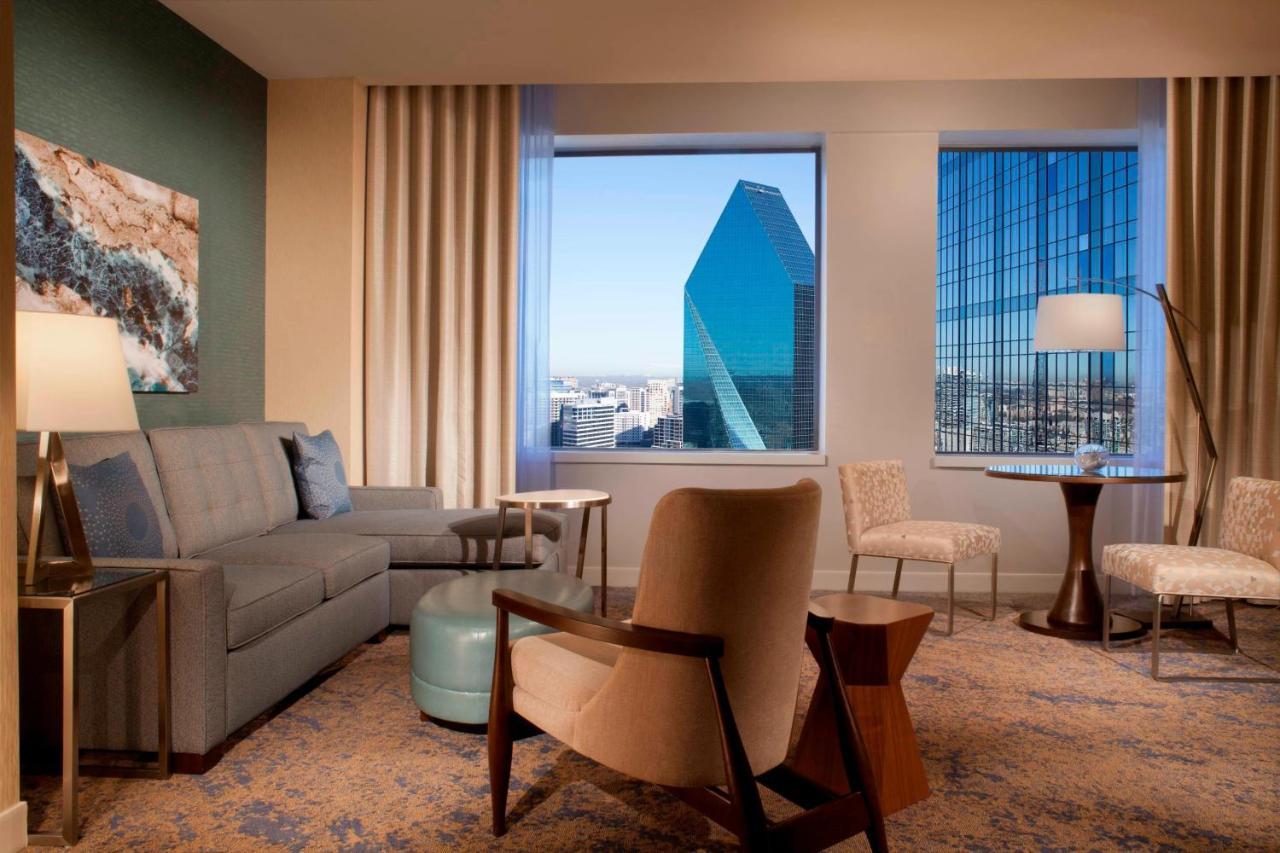 The Westin Dallas Downtown Eksteriør billede