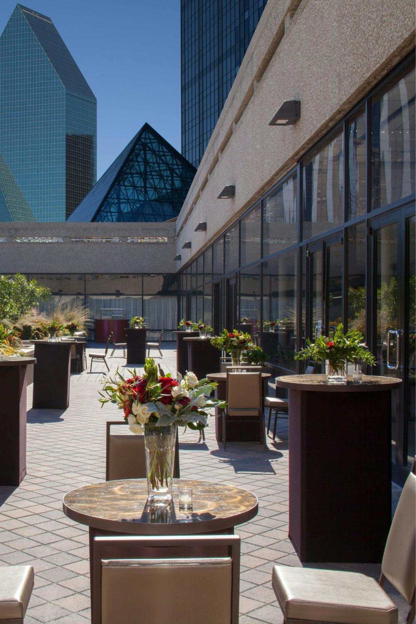 The Westin Dallas Downtown Eksteriør billede